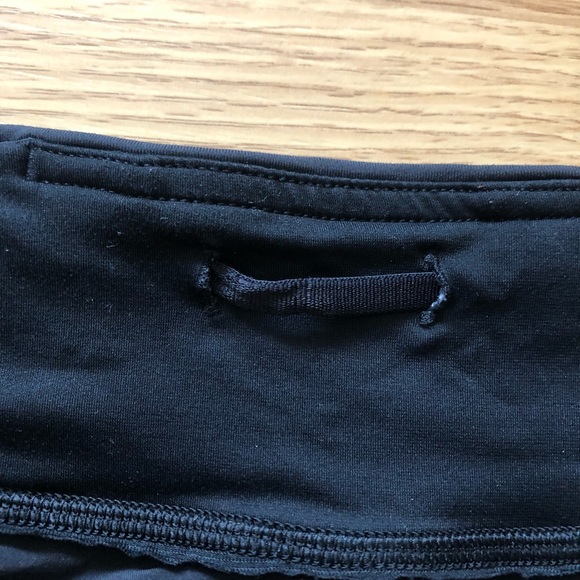 Lululemon Speed Shorts - Size 8 - *liner removed - Picture 7 of 9